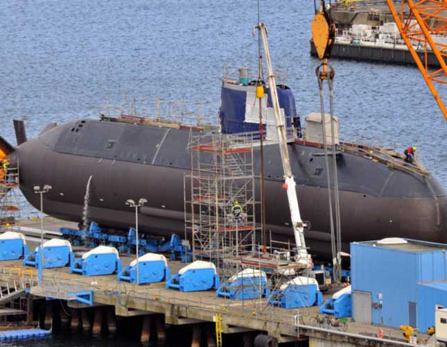 Israel Negotiating More Submarines with Germany 