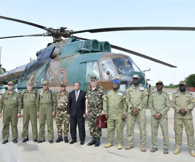 Algeria Donates Two MI-24V and Two MI-171 Helicopters to Niger Army