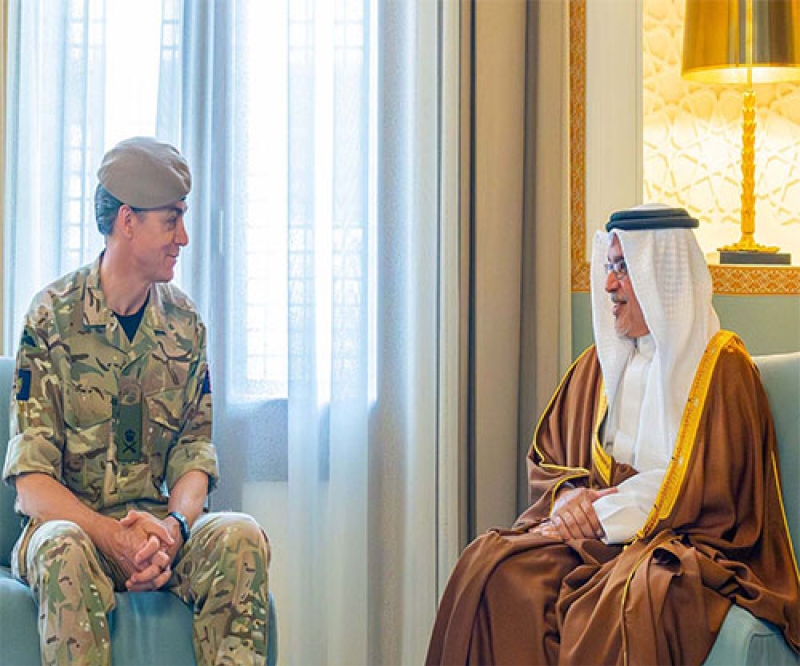 Bahrain’s Crown Prince, Commander-in-Chief Receive UK Chief of Joint Operations 