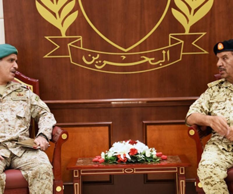 Bahrain Defense Chief Receives Peninsula Shield Force Commander