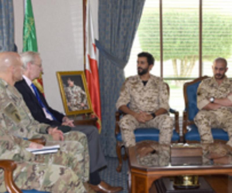 Bahrain, US Discuss Joint Military Cooperation