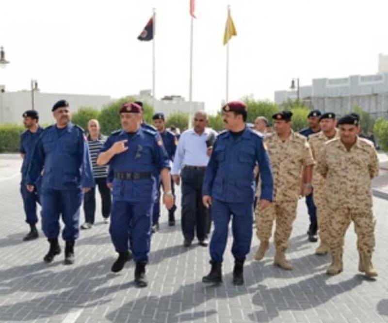 Bahrain National Guard Commander Receives UK Delegation