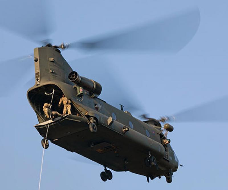 Boeing to Supply 14 Extended-Range Chinook Helicopters to UK Royal Air Force 