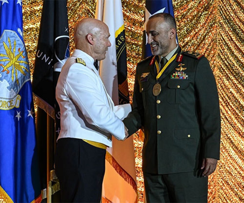 Director of the Office of UAE’s Supreme Commander Awarded US Special Operations Command Medal