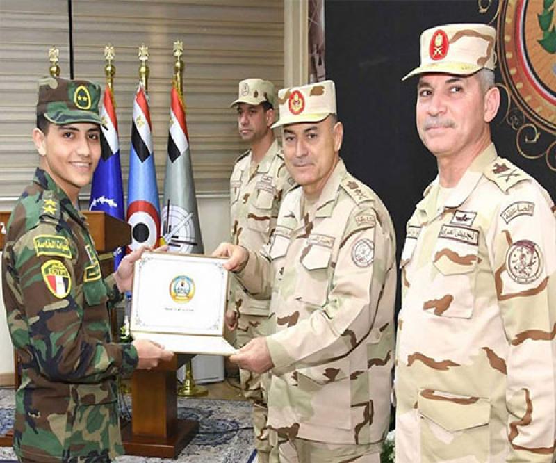 Egyptian Chief of Staff Honors Distinguished Members of the Armed Forces