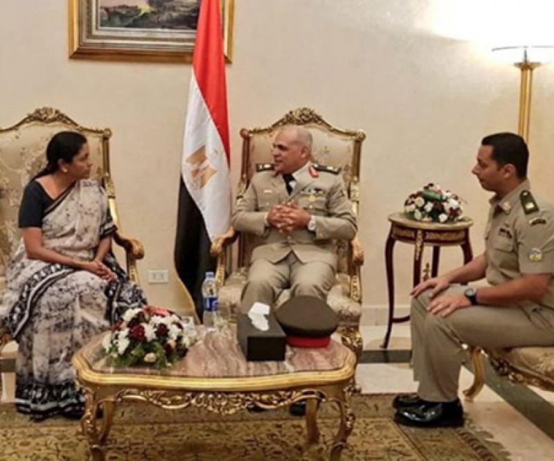 Egyptian Minister of Defense Receives Indian Counterpart