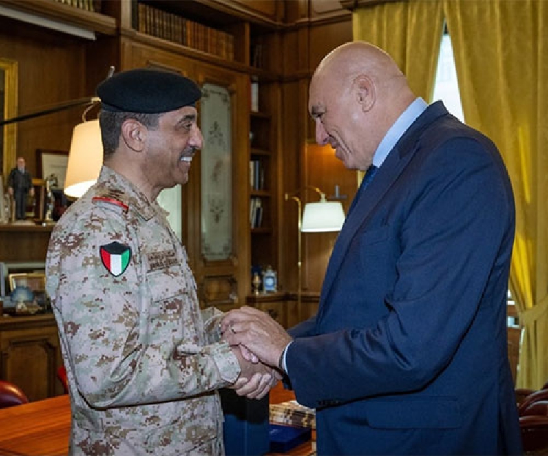 Italian Defense Minister, Chief of Defense Receive Kuwait’s Chief of General Staff