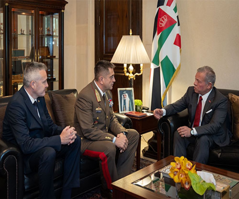 Jordanian King, Chairman of Joint Chiefs of Staff Receive Hungarian Chief of Defense Staff