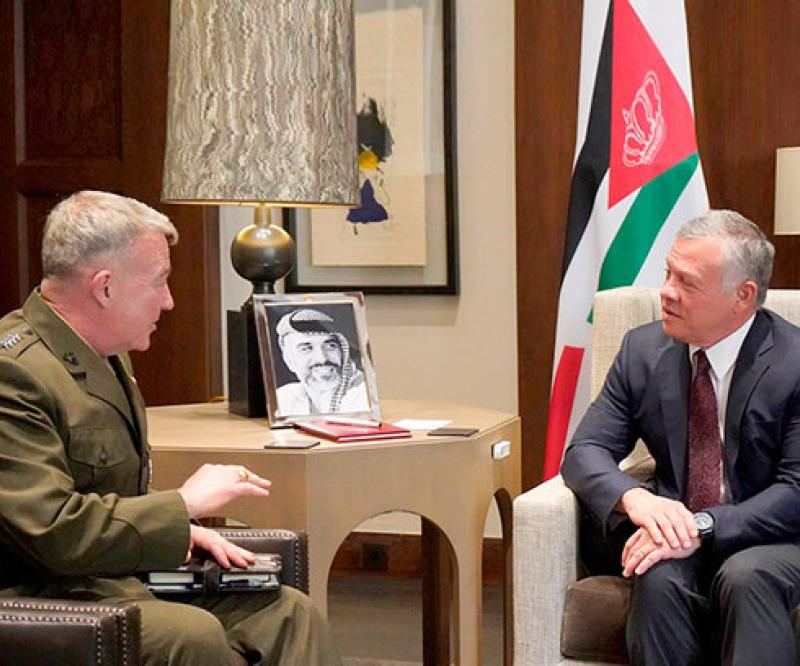 Jordanian King Receives Commander of US Central Command