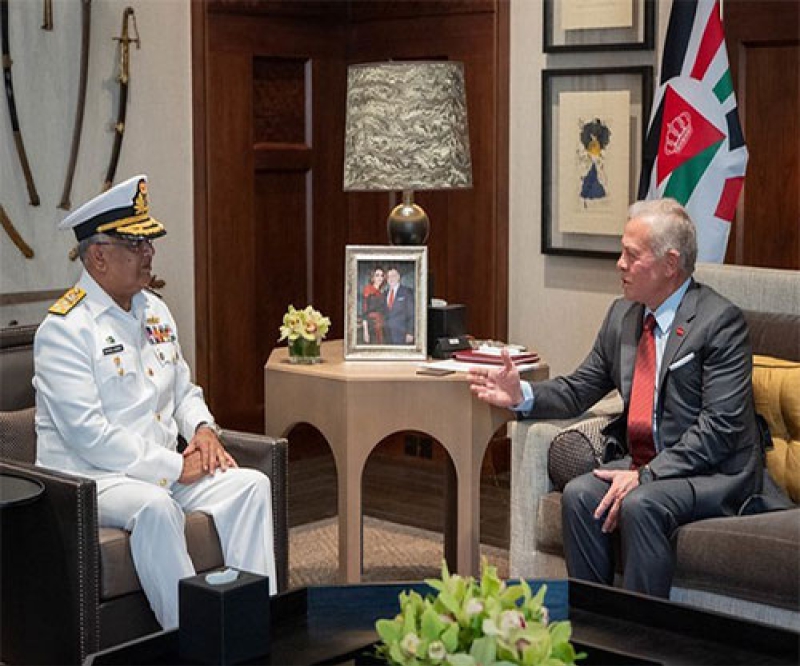 Jordanian King Receives Pakistan Chief of Naval Staff