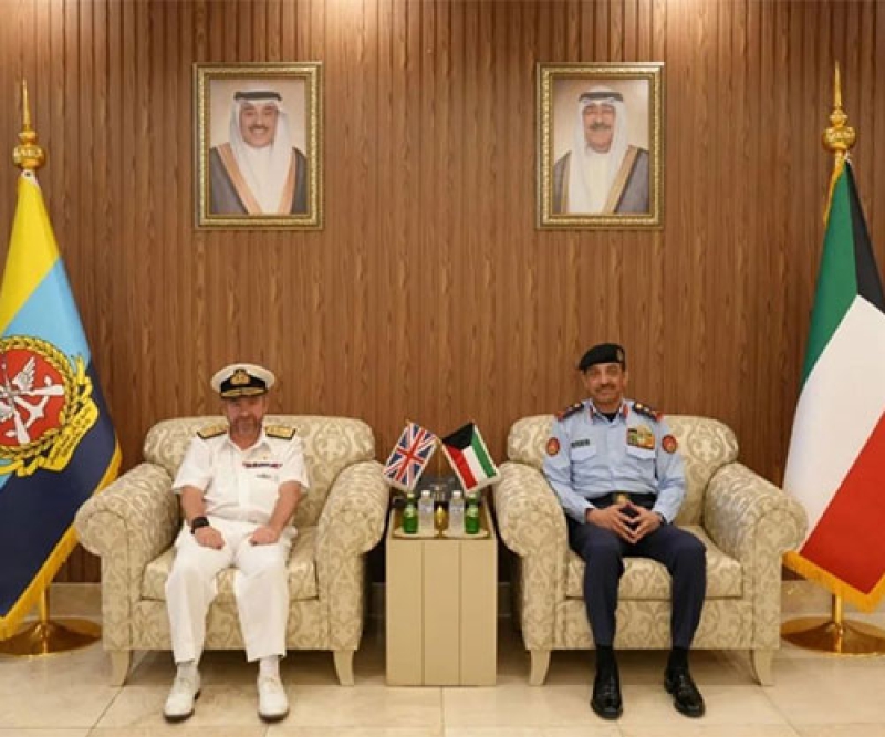 Kuwait’s Army Chief of Staff Meets UK Senior Defense Adviser