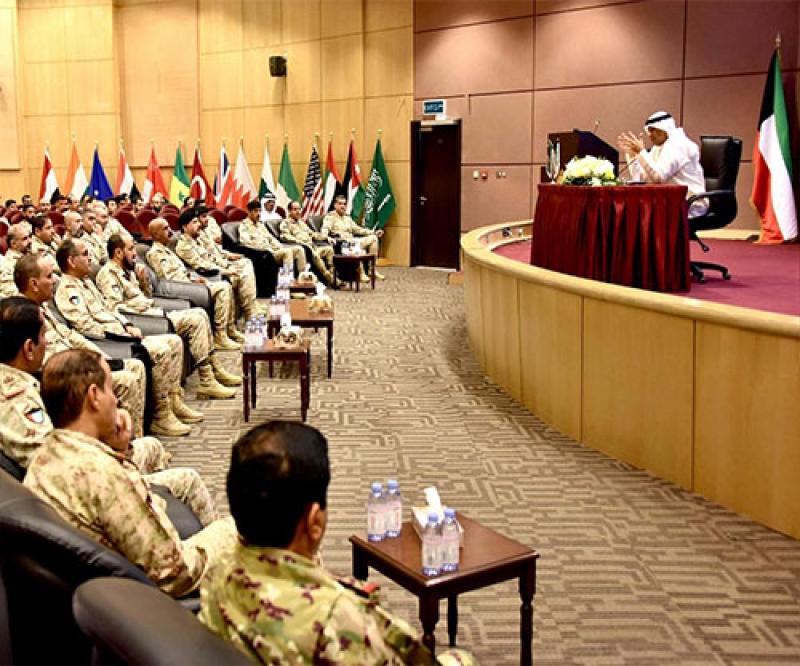 Mubarak Al-Abdullah Joint Command & Staff College Hosts GCC Secretary General