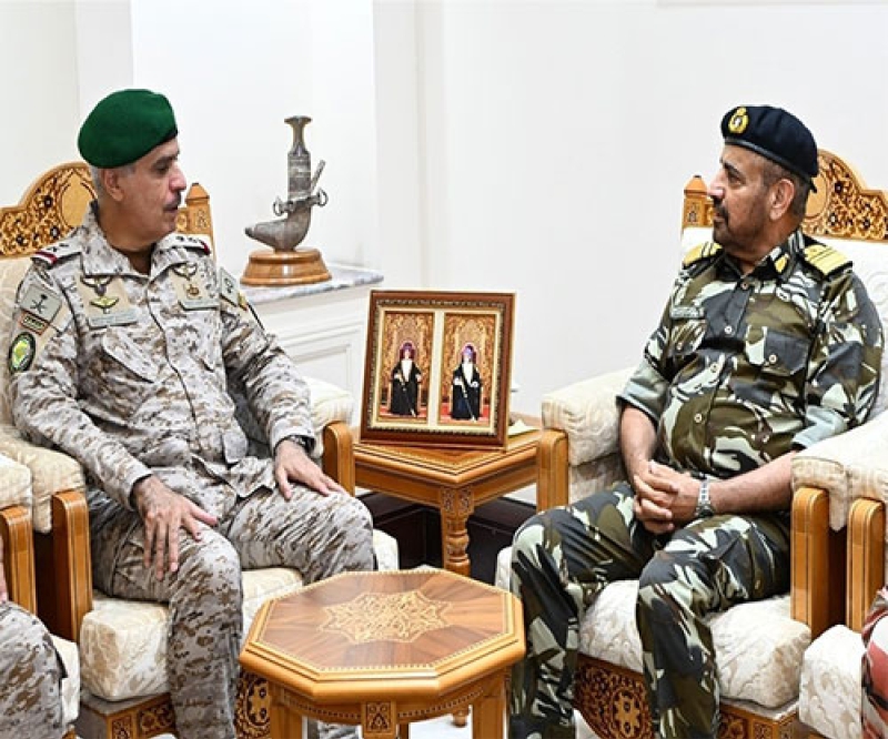Oman Receives Commander of GCC Unified Military Command 