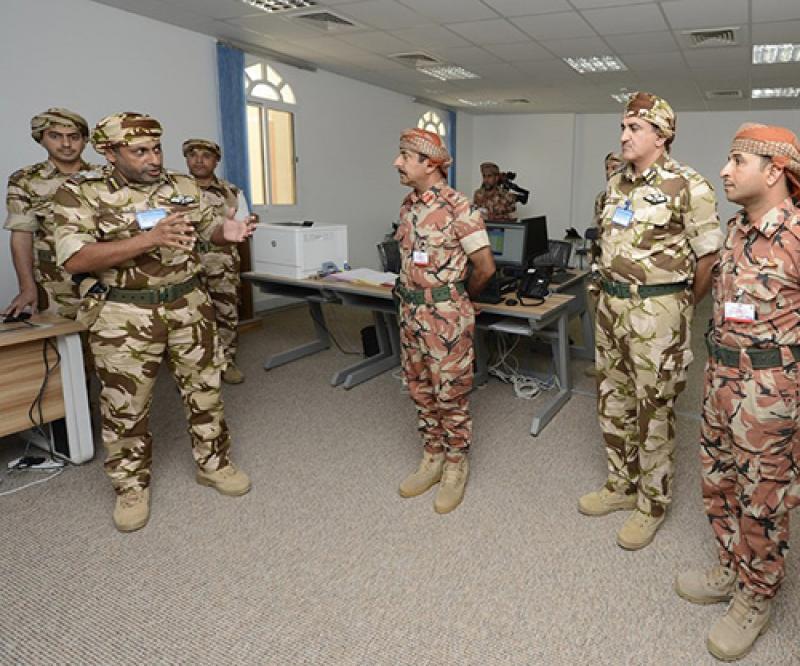 Omani Commanders Inspect Readiness for Joint UK Drills