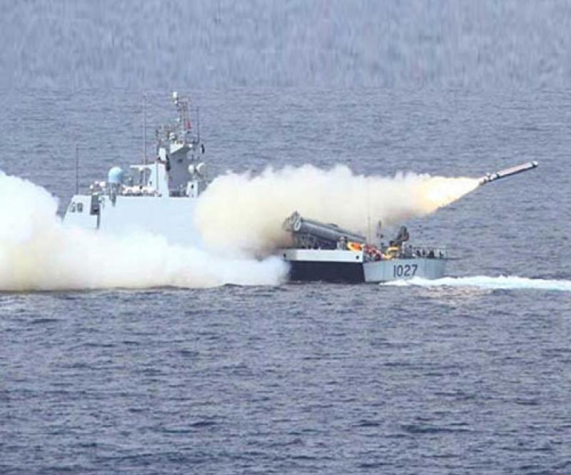 Pakistan’s Navy Conducts Live Weapons Firing in North Arabian Sea