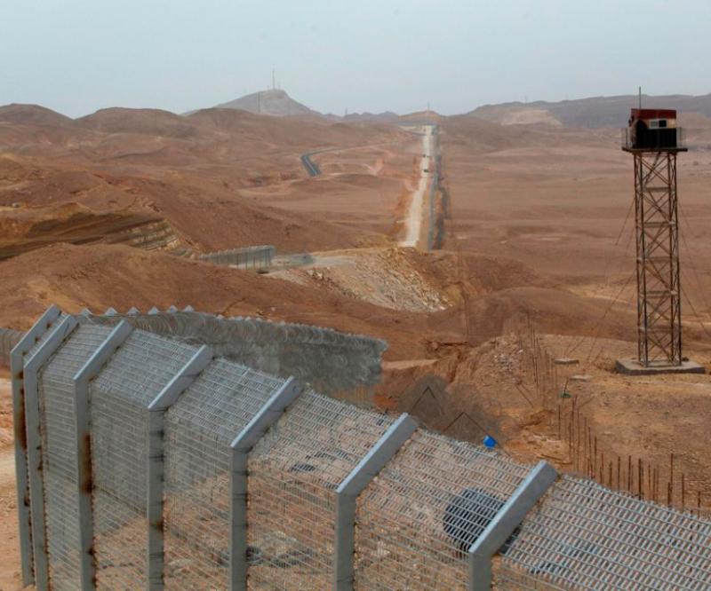 Tunisia Completes 200-Km Libya Border Fence