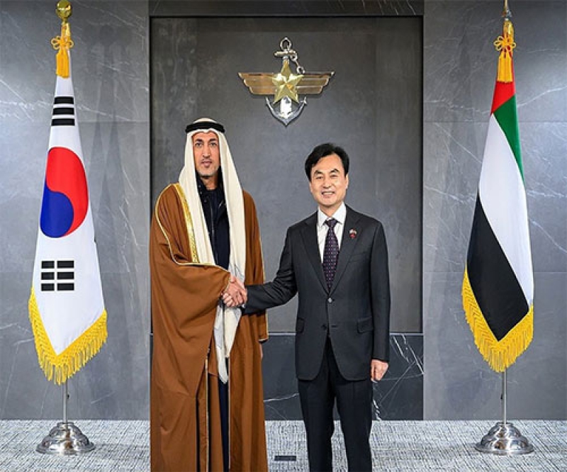 UAE, South Korean Defense Ministers Discuss Joint Arms Development