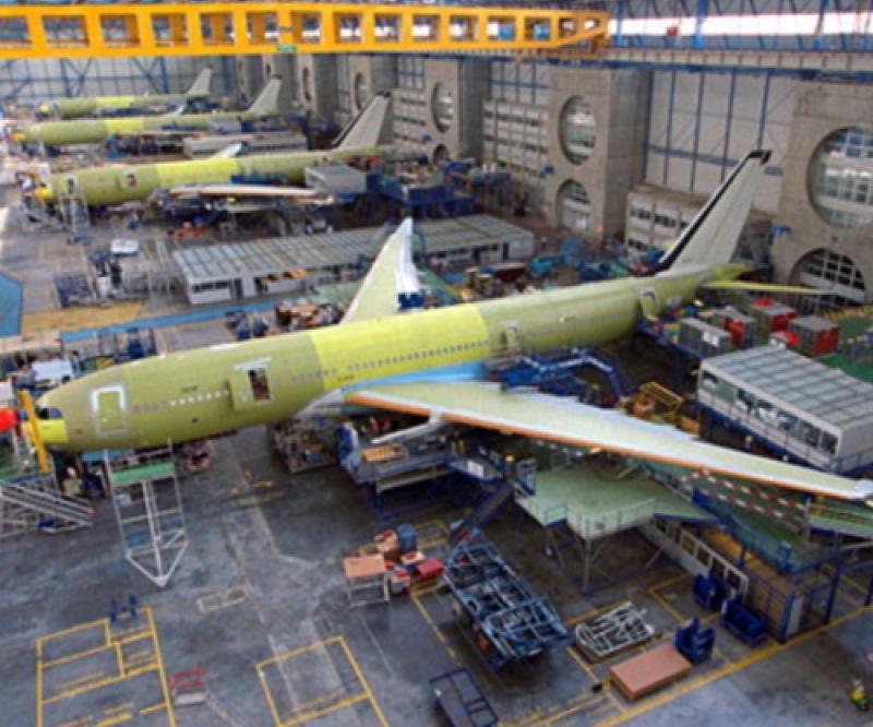Seven Emirati Students to Visit Airbus Training Center