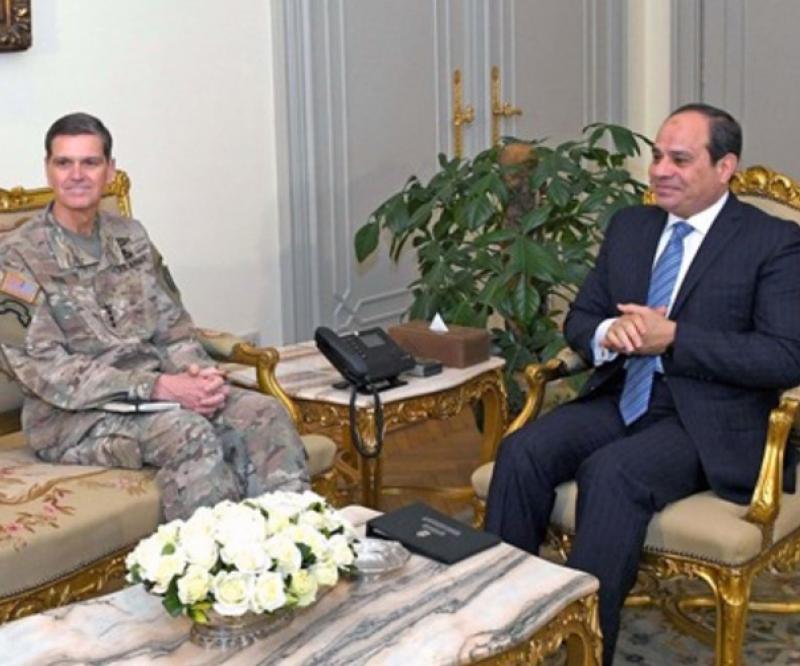 Egyptian President Hails Military Cooperation with US