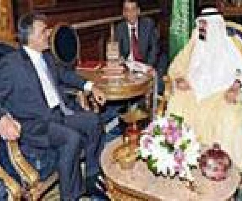 Saudi King Meets with Turkish President