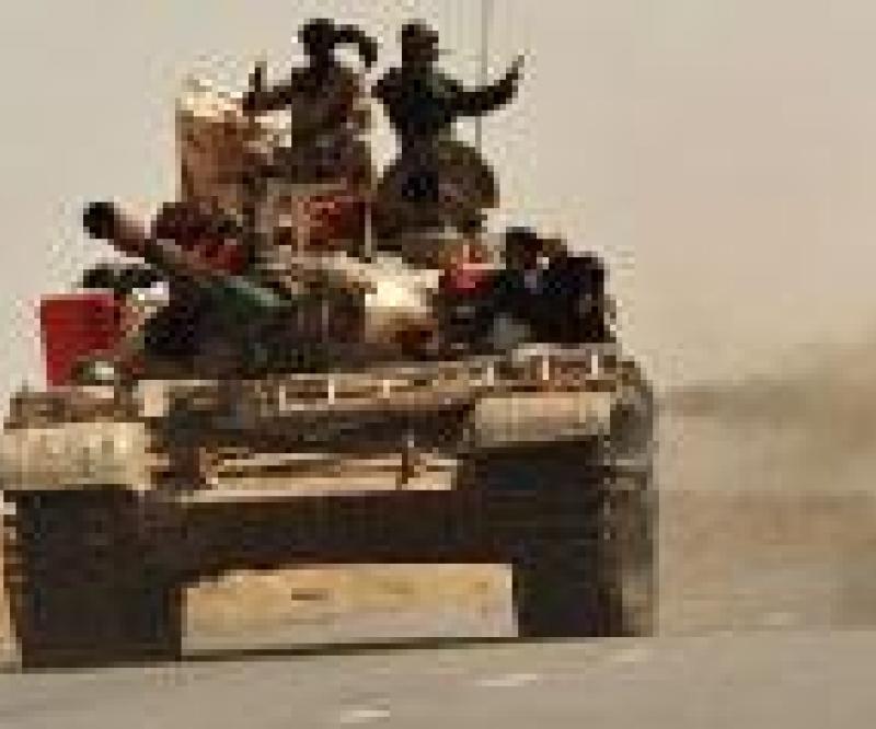 200+ Libyan Army Vehicles Cross Into Niger