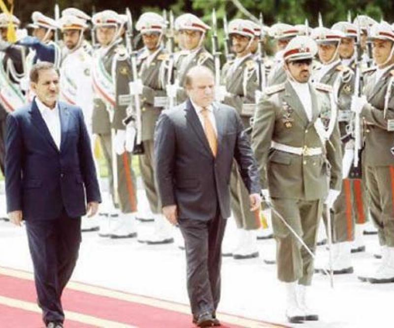 Iran, Pakistan to Set Up Direct Military Hotline