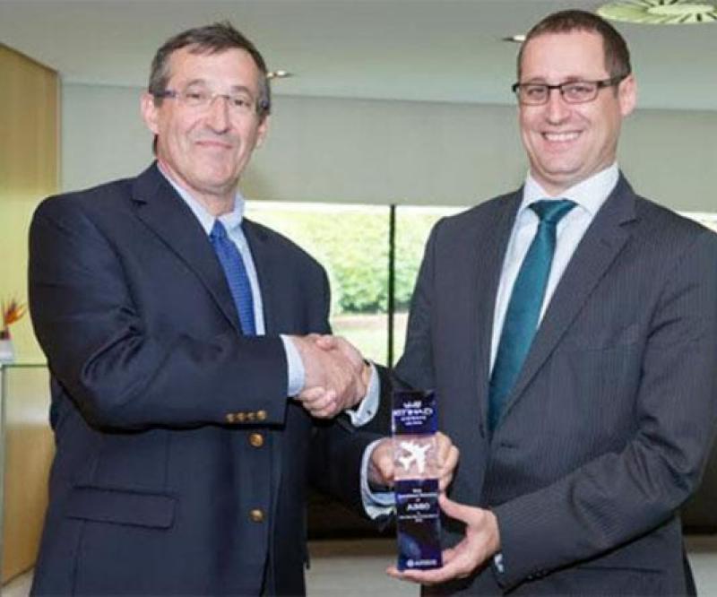 Etihad Airways Receives Airbus Award for A380 Operations