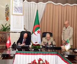 Algeria, Tunisia Sign Defence Cooperation Agreement