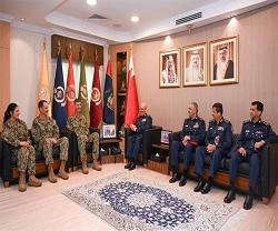 Bahrain’s Chief of Public Security Receives US Coast Guard Commander
