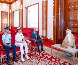 Bahrain’s King Receives US Ambassador, US Fifth Fleet Commander