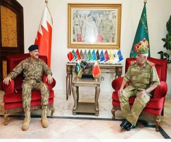 Bahrain’s National Guard Commander Receives Pakistani Delegation