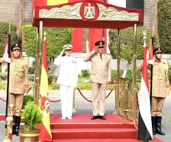 Chief of Staff of Egyptian Armed Forces Receives Chief of Spanish Defense Staff