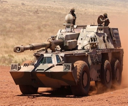 Denel Upgrading G-6 Self-Propelled Howitzers for a Middle East Country