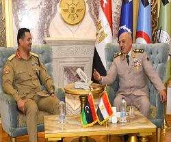 Egyptian Chief of Staff Receives Chief of General Staff of Libyan Army