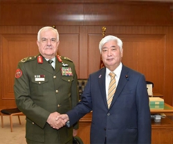 Jordanian King, Defense Minister, Army Chief Receive Japan’s Defense Minister 