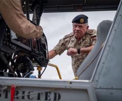 Jordanian King visits Sahl Nsab Group of Royal Jordanian Air Force 