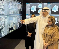 Kuwait’s Amir Chairs Supreme Defense Council’s Meeting