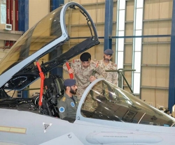 Kuwait’s Chief of Staff Visits Salem Al-Sabah Air Base
