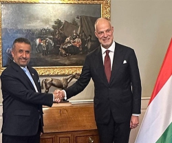 Oman, Hungary Discuss Future Military Cooperation Opportunities