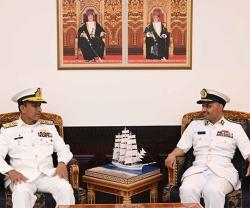 Top Omani Military Officials Receive Chief-of-Staff of Pakistan’s Navy