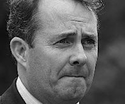 Kuwaiti Defense Minister Visits London