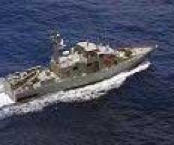 US Navy Delivered 2 Patrol Boats to Iraq