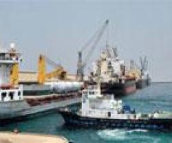 Kuwait Beefs Up Security at Mubarak Port