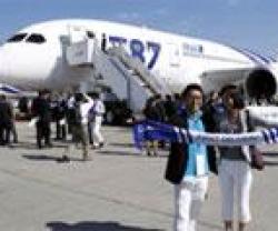 First Boeing Dreamliner Took off from Tokyo