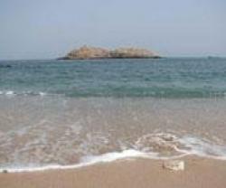 UAE FM Blasts Ahmadinejad’s Visit to Abu Musa Island