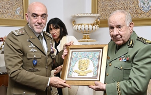 Algerian Chief of Staff Receives Italian Counterpart