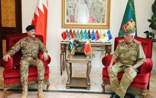 Bahrain’s National Guard Commander Receives Pakistani Delegation