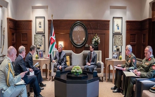 Jordanian King, Army Chief Receive French Chief of Defense Staff